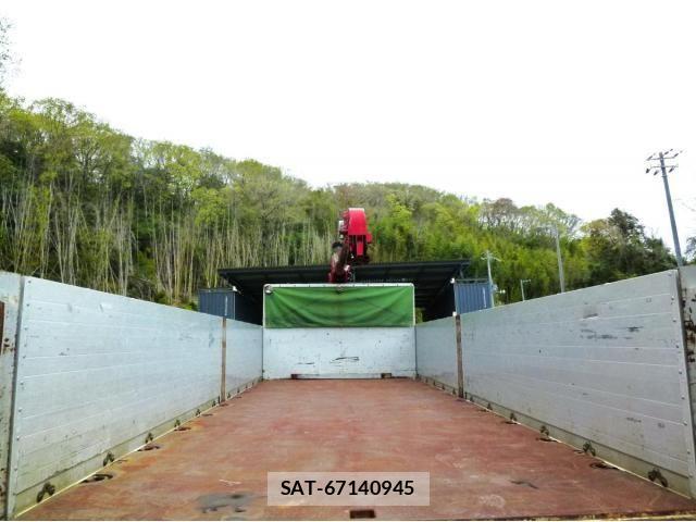 Mitsubishi FIGHTER 2020-03 6214575-9