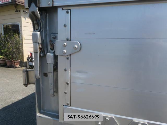 Mitsubishi FIGHTER 2019-03 6243979-17