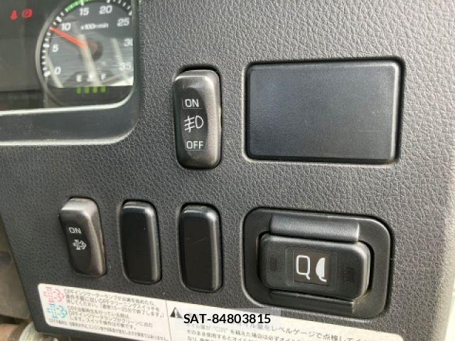 Mitsubishi FIGHTER 2019-05 6243974-21
