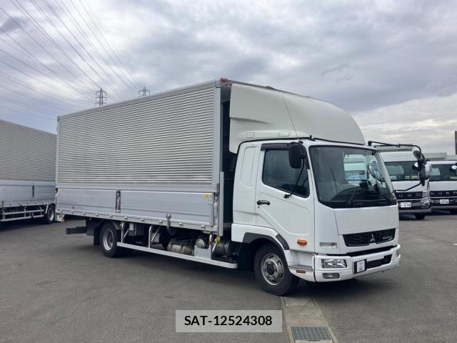 Mitsubishi FIGHTER 2022-08 6243975-1