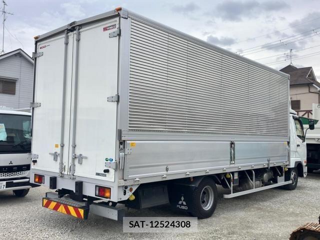 Mitsubishi FIGHTER 2022-08 6243975-2