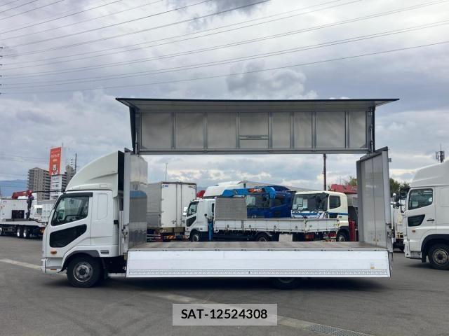 Mitsubishi FIGHTER 2022-08 6243975-4