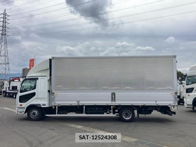 Mitsubishi FIGHTER 2022-08 6243975-6
