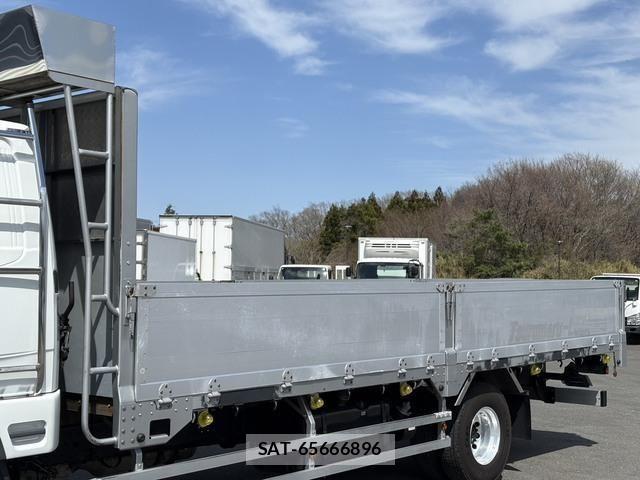 Mitsubishi FIGHTER 2014-12 6264033-9