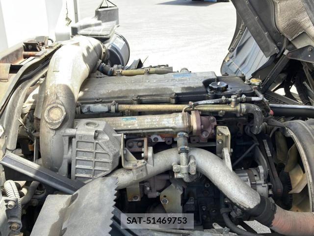 Mitsubishi FIGHTER 2007-06 6264034-19