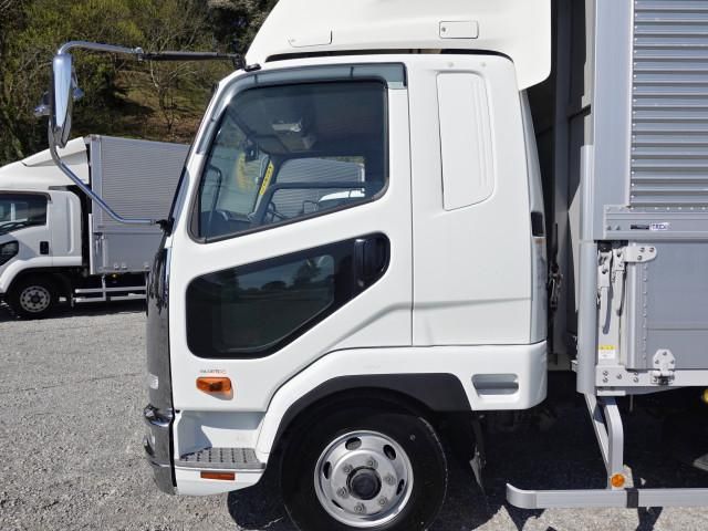 Mitsubishi FIGHTER 2019-09 6270290-13