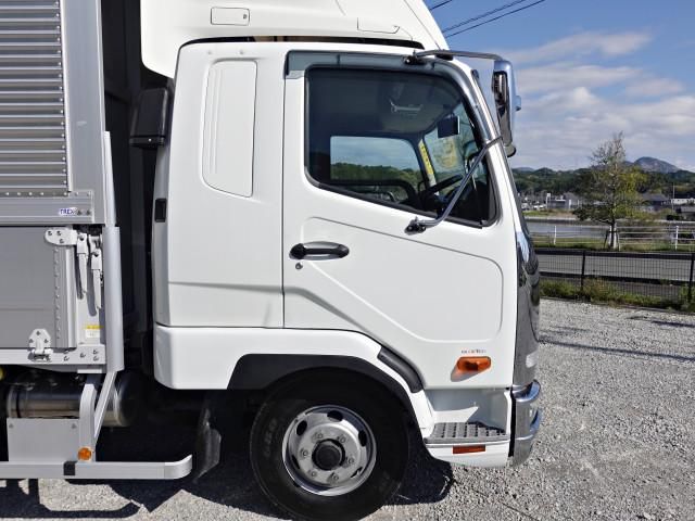 Mitsubishi FIGHTER 2019-09 6270290-6