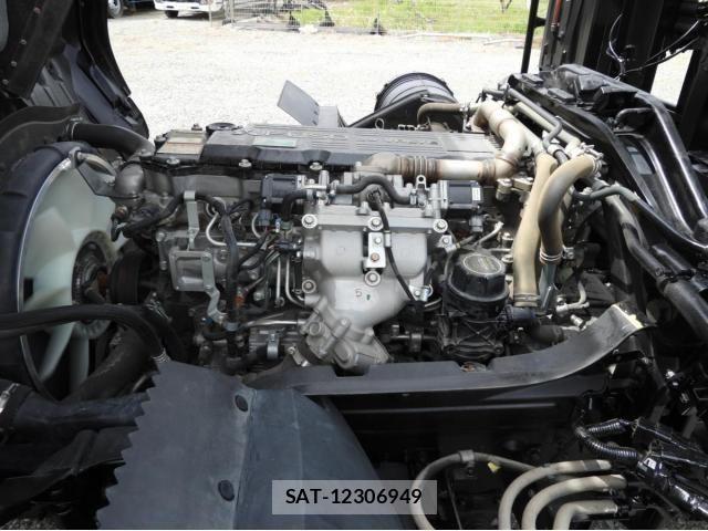 Mitsubishi FIGHTER 2020-12 6497545-21