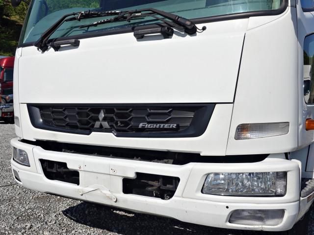 Mitsubishi FIGHTER 2016-03 6530298-3