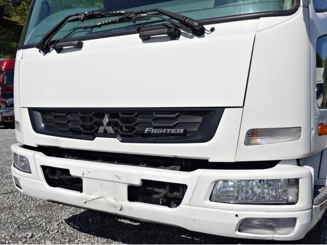 Mitsubishi FIGHTER 2016-03 6530286-3