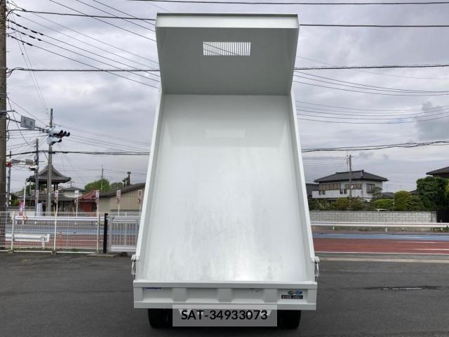 Mitsubishi FIGHTER 2025-10 6526127-9