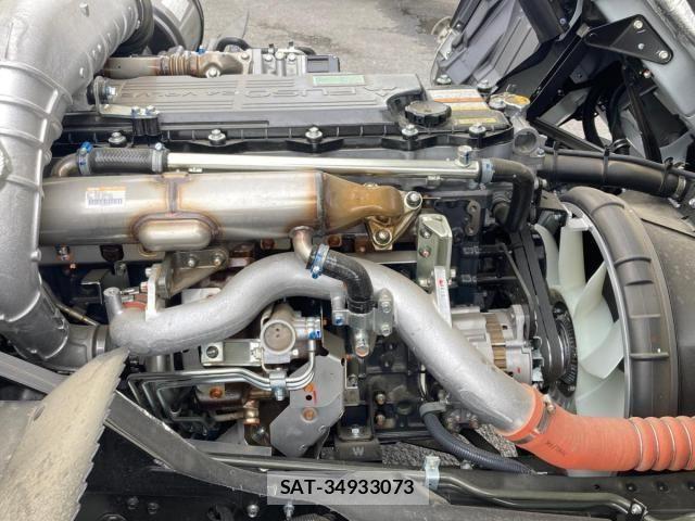 Mitsubishi FIGHTER 2025-10 6526127-17