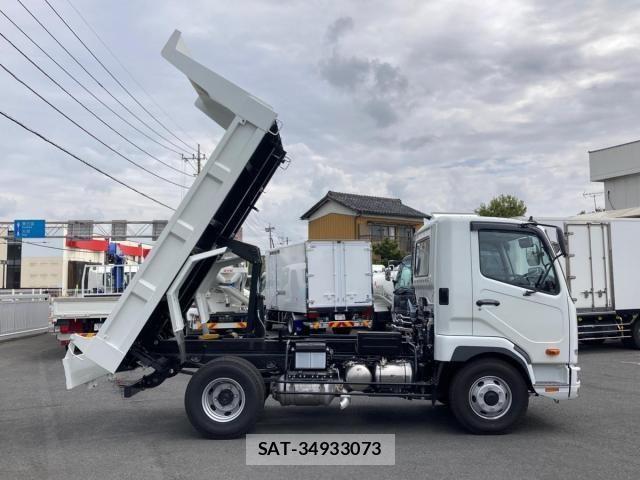 Mitsubishi FIGHTER 2025-10 6526127-5