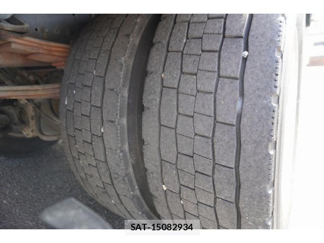 Mitsubishi FIGHTER 2016-08 6526122-9