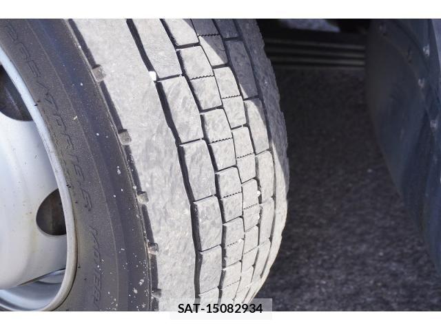 Mitsubishi FIGHTER 2016-08 6526122-8