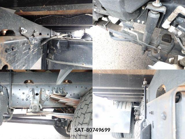 Mitsubishi FIGHTER 2023-12 6544871-27