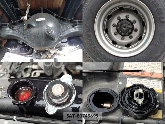 Mitsubishi FIGHTER 2023-12 6544871-28