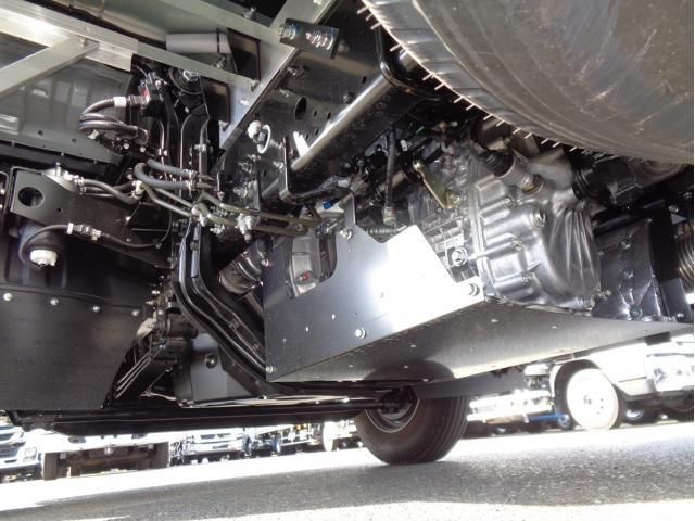 Mitsubishi FIGHTER 2026-01 6596403-13