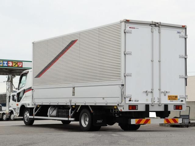 Mitsubishi FIGHTER 2017-12 6596486-9