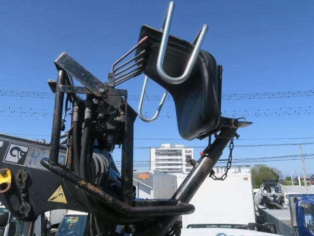 Mitsubishi FIGHTER 2009-01 6596510-6