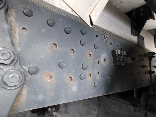 Mitsubishi FIGHTER 2018-09 6596465-11