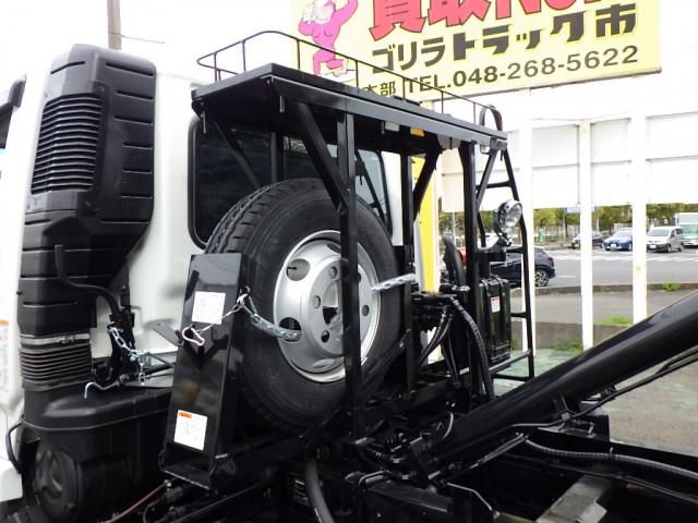 Mitsubishi FIGHTER 2025-09 6596448-10