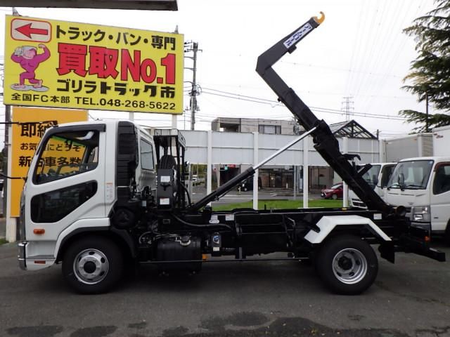 Mitsubishi FIGHTER 2025-09 6596448-8