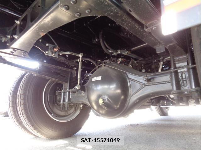 Mitsubishi FIGHTER 2025-10 6641565-13