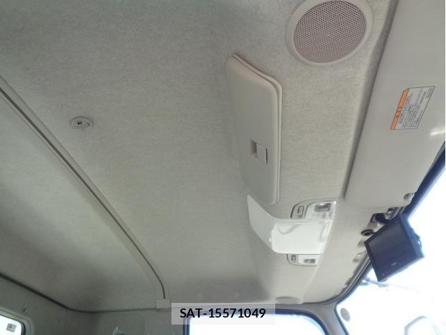 Mitsubishi FIGHTER 2025-10 6641565-20