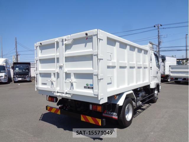 Mitsubishi FIGHTER 2025-10 6641565-2