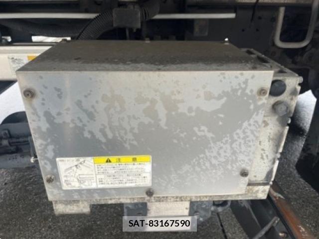 Mitsubishi FIGHTER 2013-06 6641567-9