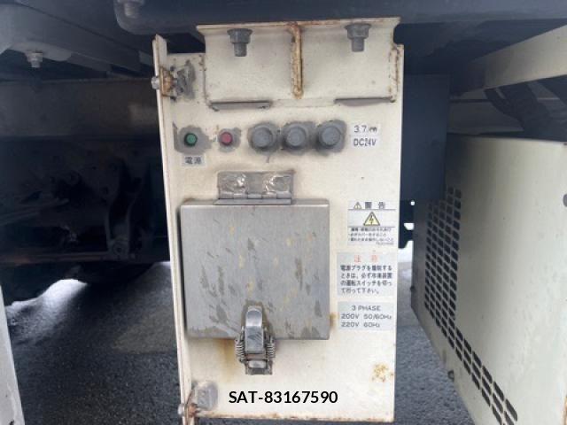 Mitsubishi FIGHTER 2013-06 6641567-10