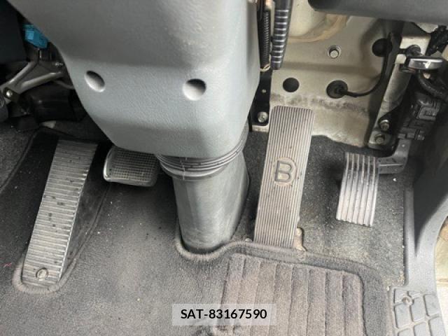 Mitsubishi FIGHTER 2013-06 6641567-15