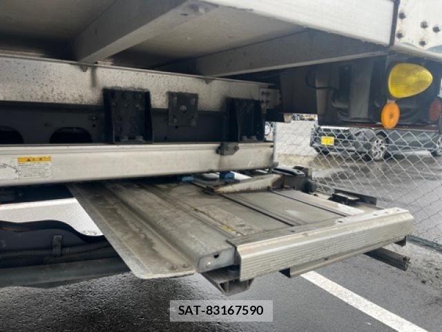 Mitsubishi FIGHTER 2013-06 6641567-7