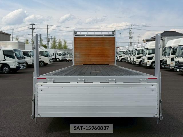 Mitsubishi FIGHTER 2020-11 6675924-14