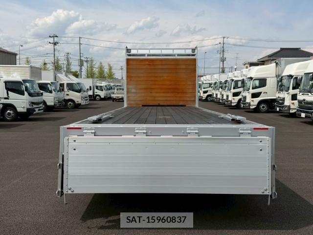 Mitsubishi FIGHTER 2020-11 6675924-16