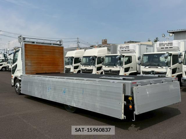 Mitsubishi FIGHTER 2020-11 6675924-17