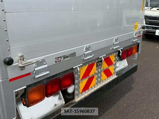Mitsubishi FIGHTER 2020-11 6675924-21