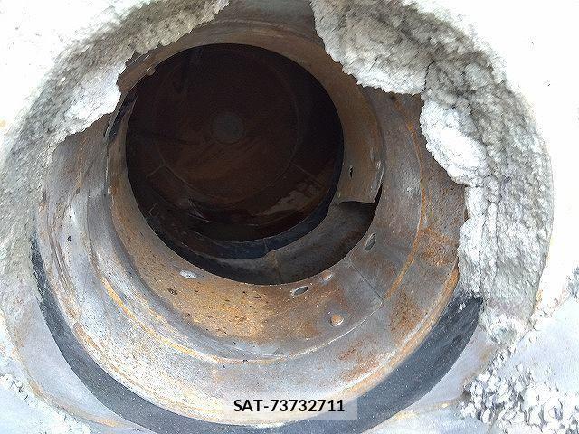 Mitsubishi FIGHTER 2014-05 6675928-6