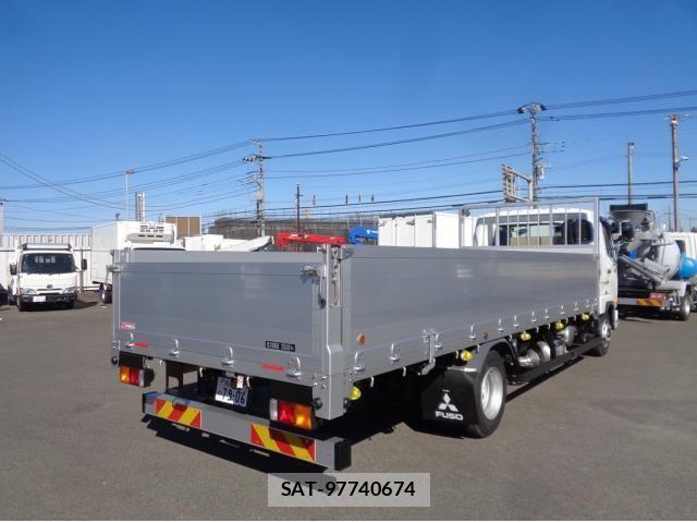 Mitsubishi FIGHTER 2026-01 6675921-2