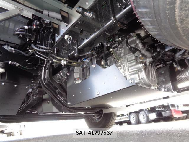 Mitsubishi FIGHTER 2026-01 6675918-14