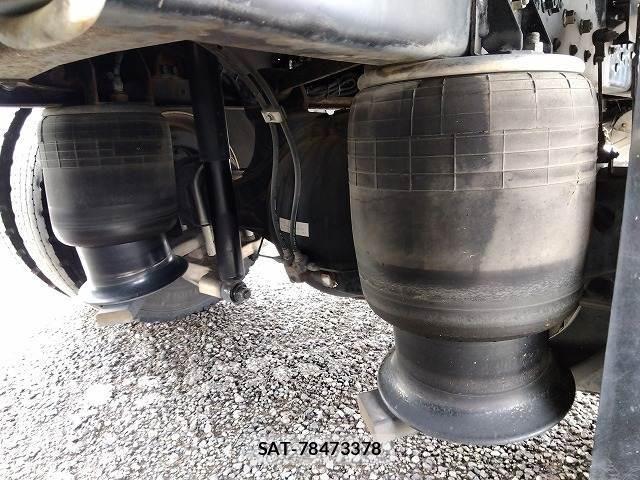 Mitsubishi FIGHTER 2016-09 6675931-23