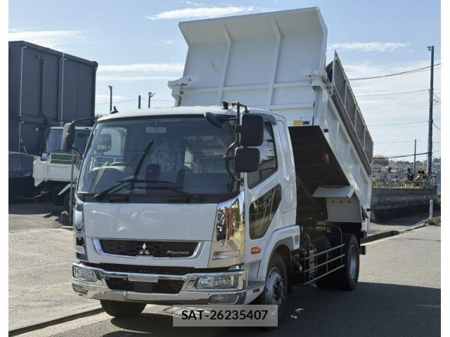 Mitsubishi FIGHTER 2024-04 6675917-0