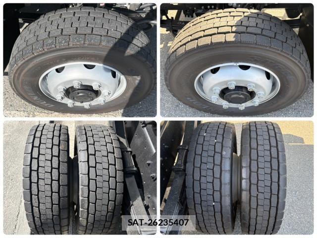 Mitsubishi FIGHTER 2024-04 6675917-23