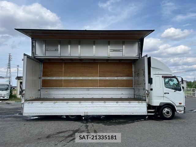 Mitsubishi FIGHTER 2015-03 6675932-11