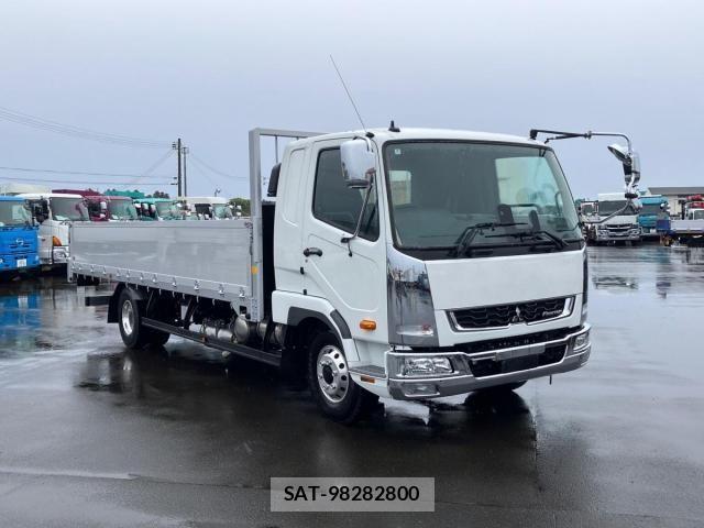 Mitsubishi FIGHTER 2025-07 6675920-1