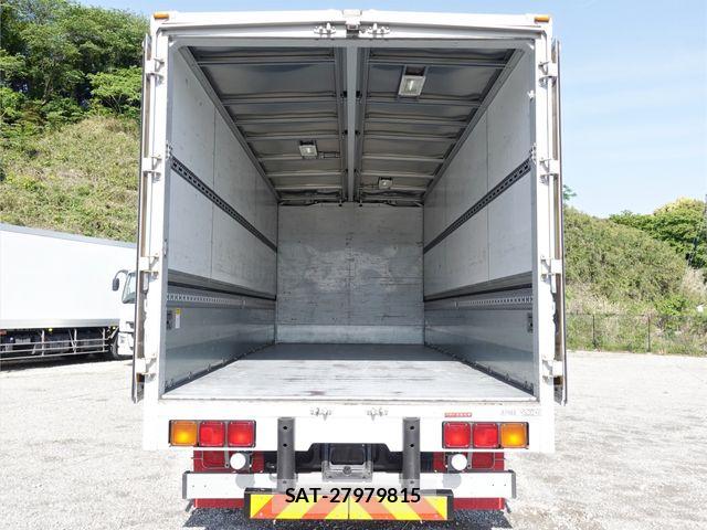 Mitsubishi FIGHTER 2016-03 6675927-8