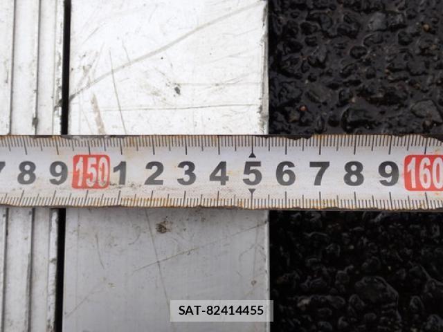 Mitsubishi FIGHTER 2019-02 6675930-23