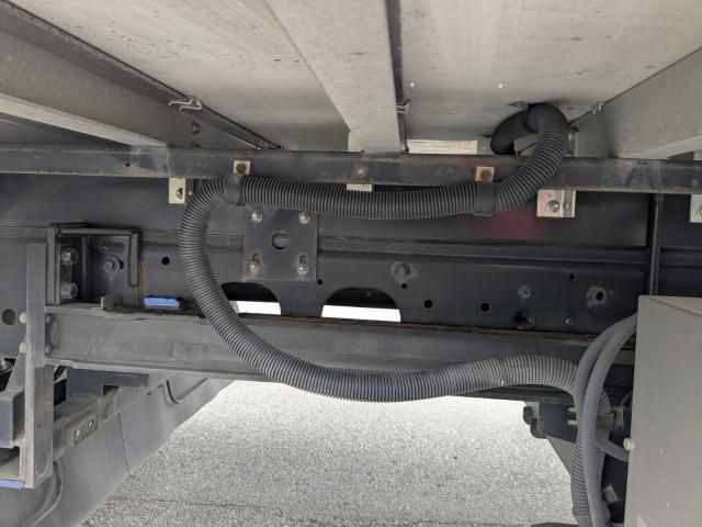 Mitsubishi FIGHTER 2021-02 6689562-9