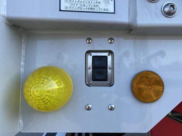 Mitsubishi FIGHTER 2026-02 6689557-19